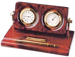 Часы и термометр A9060 